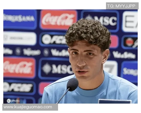 洛伦佐卢卡赛季结束后将重返那不勒斯森林未激活买断条款
